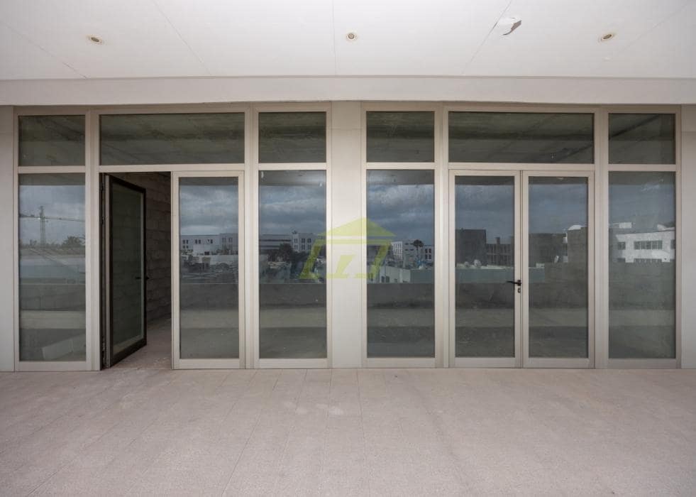 Commercial for sale in Puerto del Carmen - € 320,000 (Ref: 9747550)