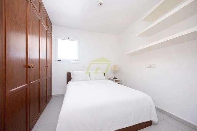 1 sypialnia Apartament na sprzedaż w Puerto del Carmen, Tías z basenem - 225 000 € (Ref: 9751564)