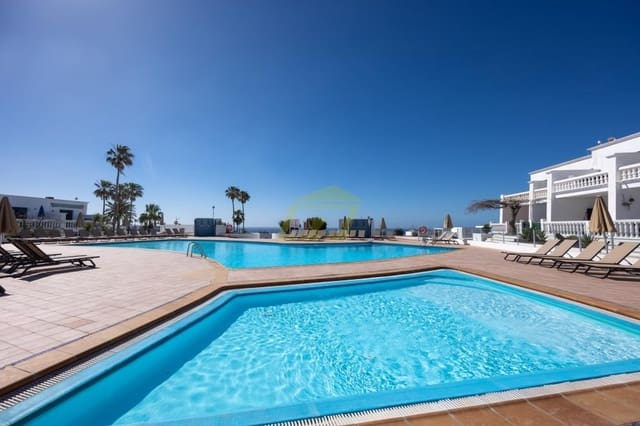 1 sypialnia Apartament na sprzedaż w Puerto del Carmen, Tías z basenem - 210 000 € (Ref: 9751564)