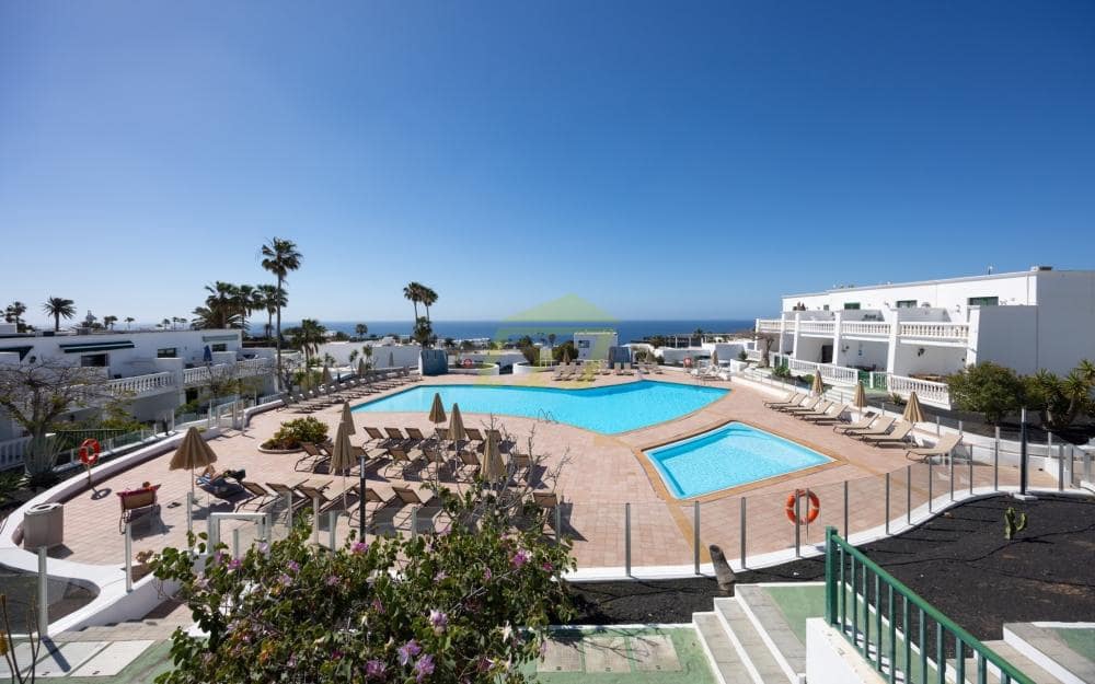 1 sypialnia Apartament na sprzedaż w Puerto del Carmen z basenem - 225 000 € (Ref: 9751564)