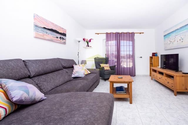 2 soveværelse Lejlighed til salg i Puerto del Carmen, Tías med swimmingpool - € 310.000 (Ref: 9758390)