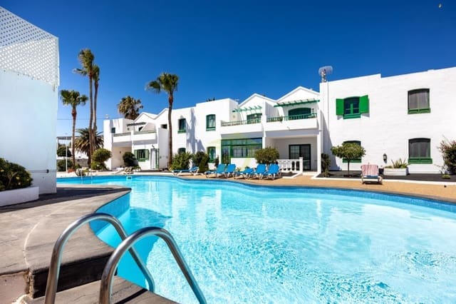 2 soveværelse Lejlighed til salg i Puerto del Carmen, Tías med swimmingpool - € 310.000 (Ref: 9758390)