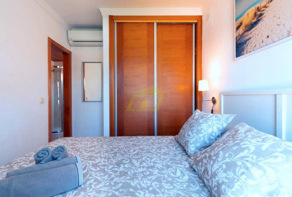 5 soveværelse Villa til salg i Playa Blanca med swimmingpool - € 750.000 (Ref: 9770244)