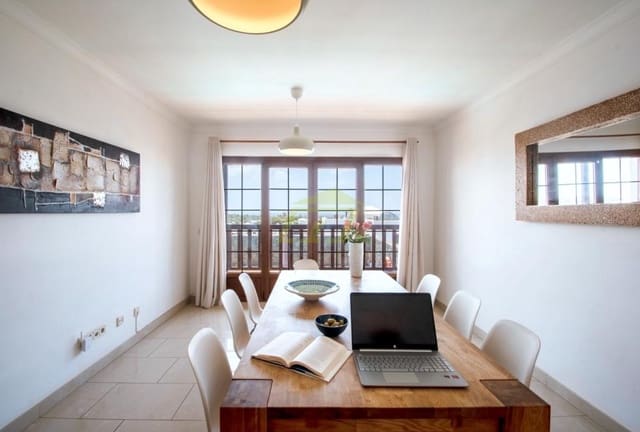 5 soveværelse Villa til salg i Playa Blanca, Yaiza med swimmingpool - € 750.000 (Ref: 9770244)