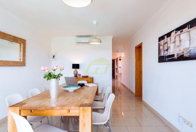 5 soveværelse Villa til salg i Playa Blanca, Yaiza med swimmingpool - € 750.000 (Ref: 9770244)