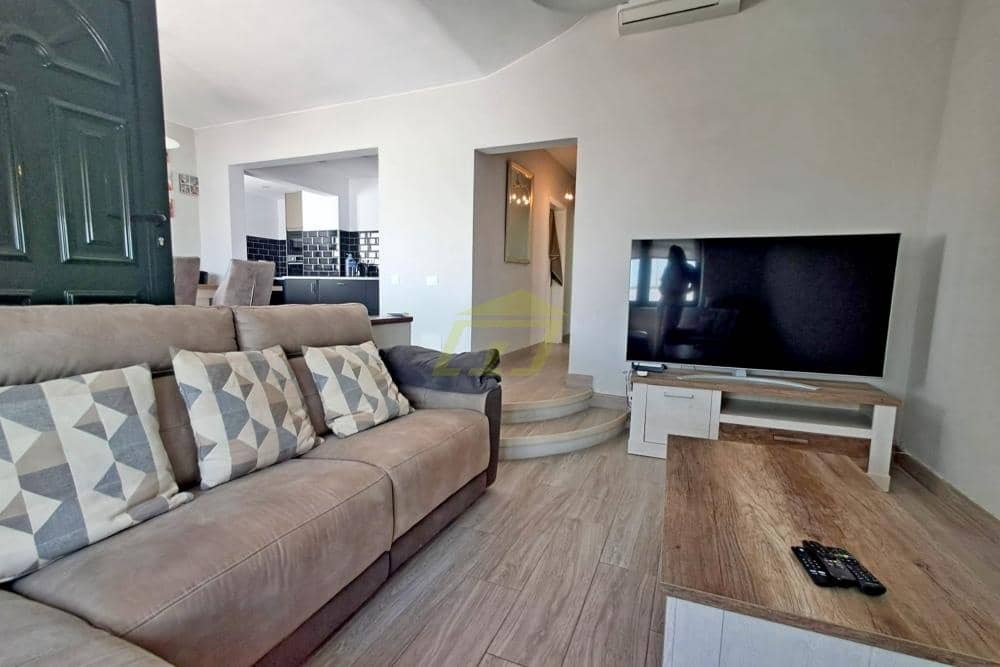 2 soverom Bungalow til salgs i Puerto del Carmen - € 435 000 (Ref: 9770246)