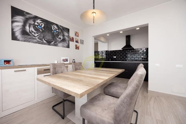 2 soverom Bungalow til salgs i Puerto del Carmen, Tías - € 435 000 (Ref: 9770246)