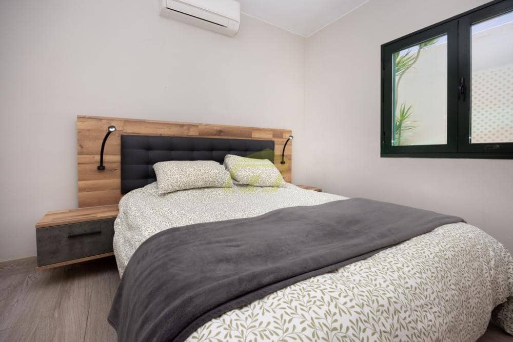 2 chambre Bungalow à vendre à Puerto del Carmen - 429 000 € (Ref: 9770246)