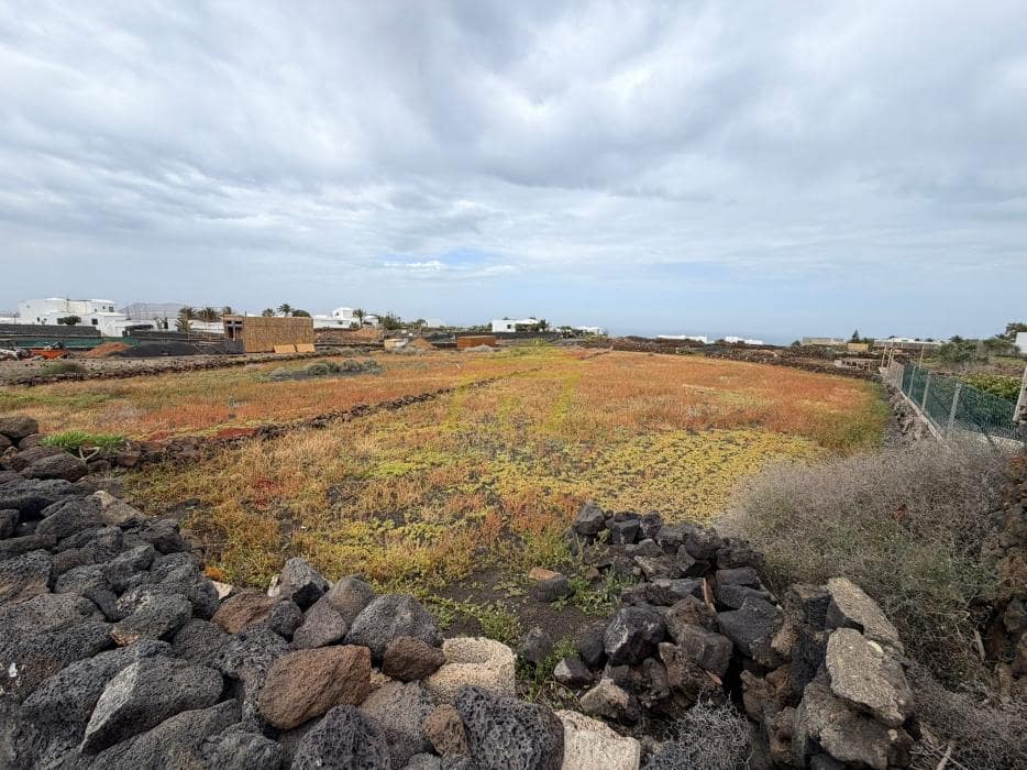 Undeveloped Land for sale in Las Brenas - € 160,000 (Ref: 9772774)
