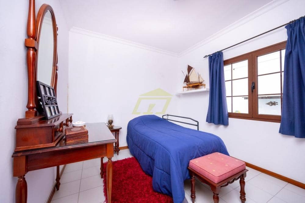 5 slaapkamer Villa te koop in Arrecife met zwembad garage - € 1.100.000 (Ref: 9772775)