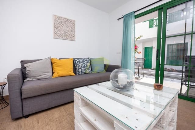 1 sypialnia Apartament na sprzedaż w Puerto del Carmen, Tías z basenem - 239 000 € (Ref: 9772776)