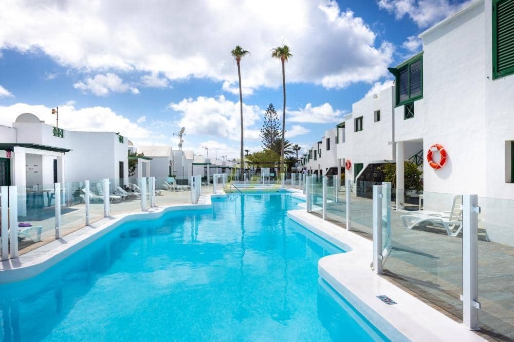 1 bedroom Apartment for sale in Puerto del Carmen with pool - € 239,000 (Ref: 9772776)
