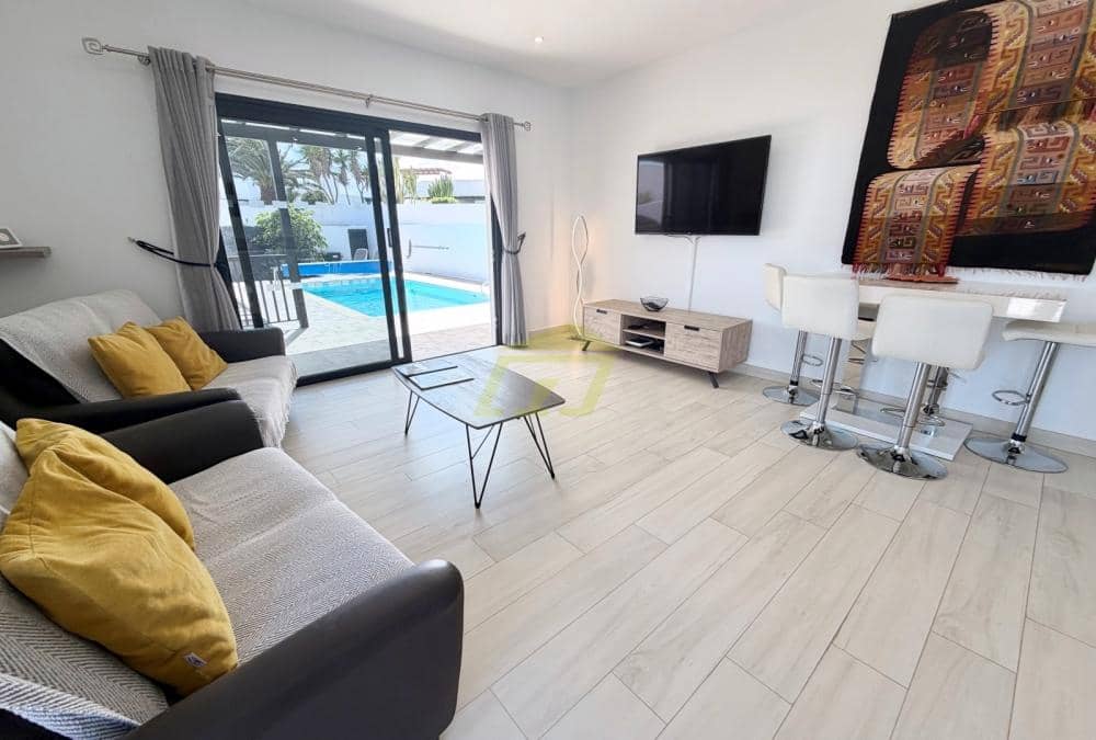 3 chambre Villa/Maison à vendre à Playa Blanca avec piscine garage - 535 000 € (Ref: 9777605)