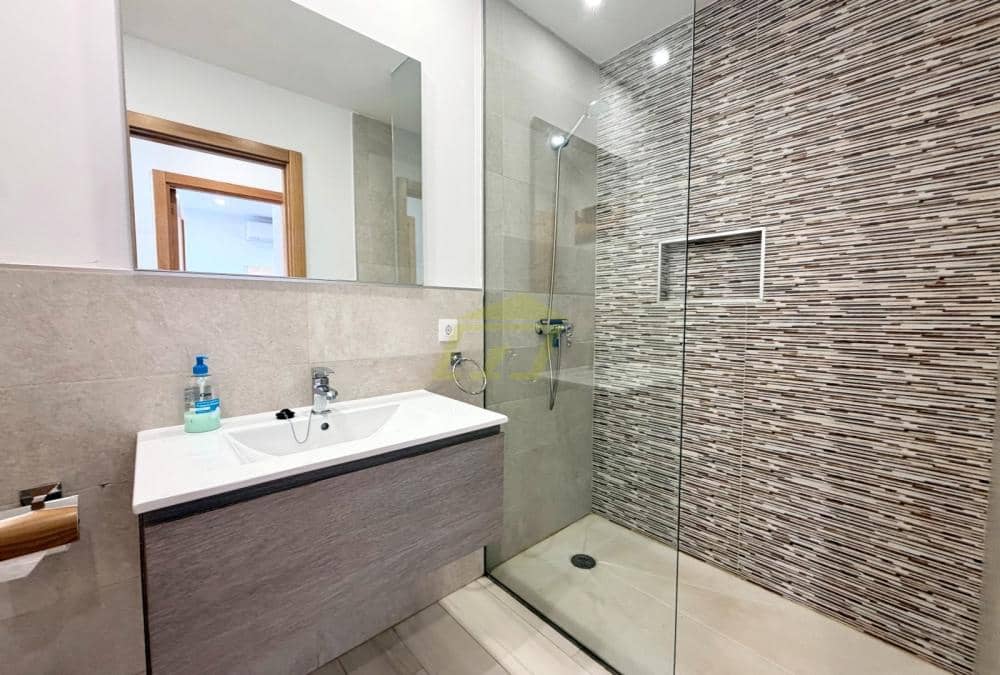 3 chambre Villa/Maison à vendre à Playa Blanca avec piscine garage - 535 000 € (Ref: 9777605)