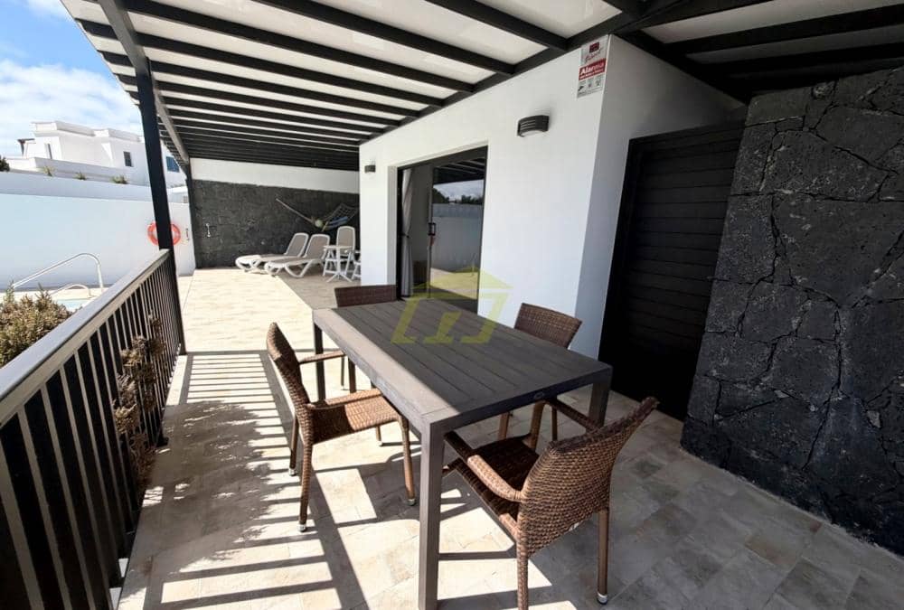 3 chambre Villa/Maison à vendre à Playa Blanca avec piscine garage - 535 000 € (Ref: 9777605)