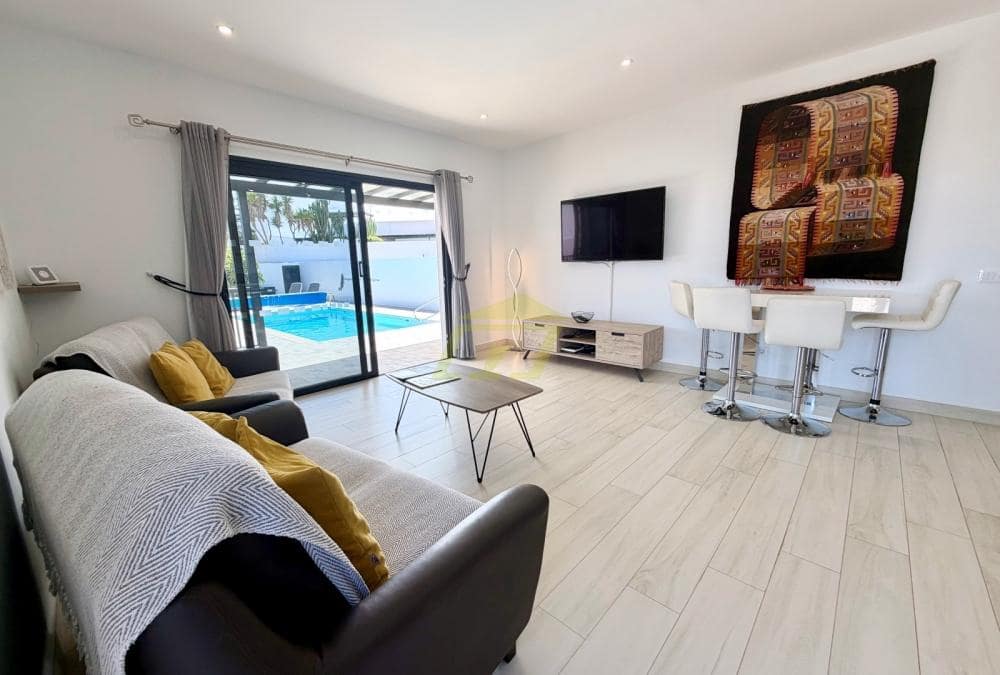 3 chambre Villa/Maison à vendre à Playa Blanca avec piscine garage - 535 000 € (Ref: 9777605)