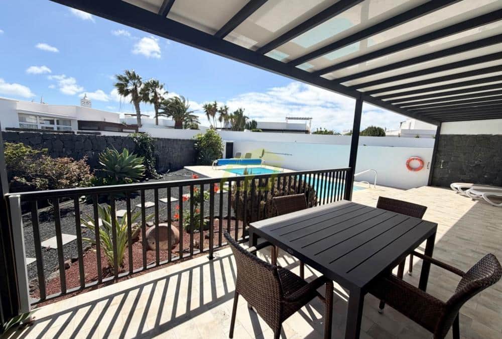 3 chambre Villa/Maison à vendre à Playa Blanca avec piscine garage - 535 000 € (Ref: 9777605)