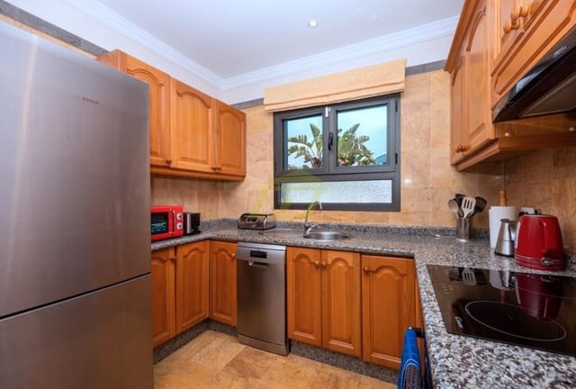 2 sypialnia Willa na sprzedaż w Playa Blanca, Yaiza z basenem garażem - 498 000 € (Ref: 9777606)