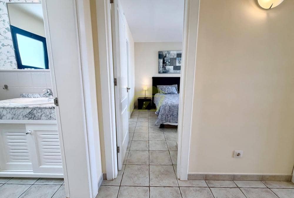 4 sovrum Villa till salu i Playa Blanca med pool - 590 000 € (Ref: 9782942)