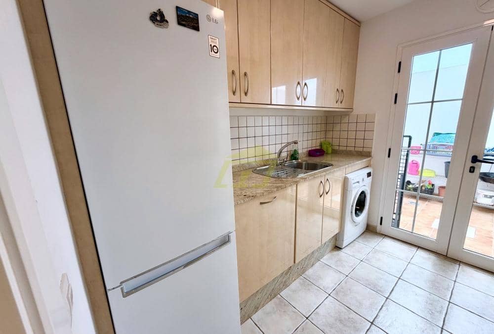 4 sovrum Villa till salu i Playa Blanca med pool - 590 000 € (Ref: 9782942)