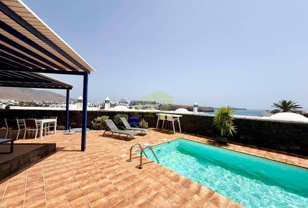 4 sovrum Villa till salu i Playa Blanca med pool - 590 000 € (Ref: 9782942)