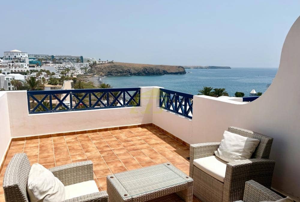 4 sovrum Villa till salu i Playa Blanca med pool - 590 000 € (Ref: 9782942)