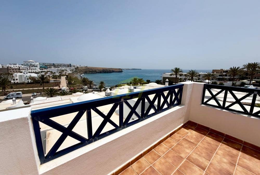 4 sovrum Villa till salu i Playa Blanca med pool - 590 000 € (Ref: 9782942)