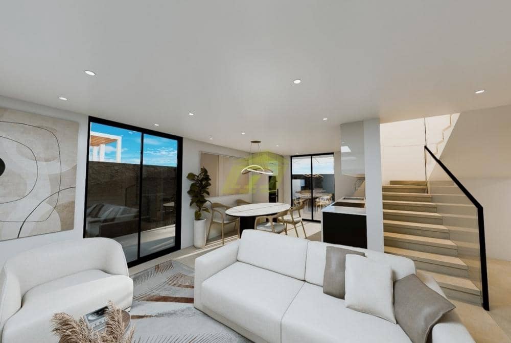 3 Zimmer Villa zu verkaufen in Puerto del Carmen mit Pool Garage - 795.000 € (Ref: 9782943)