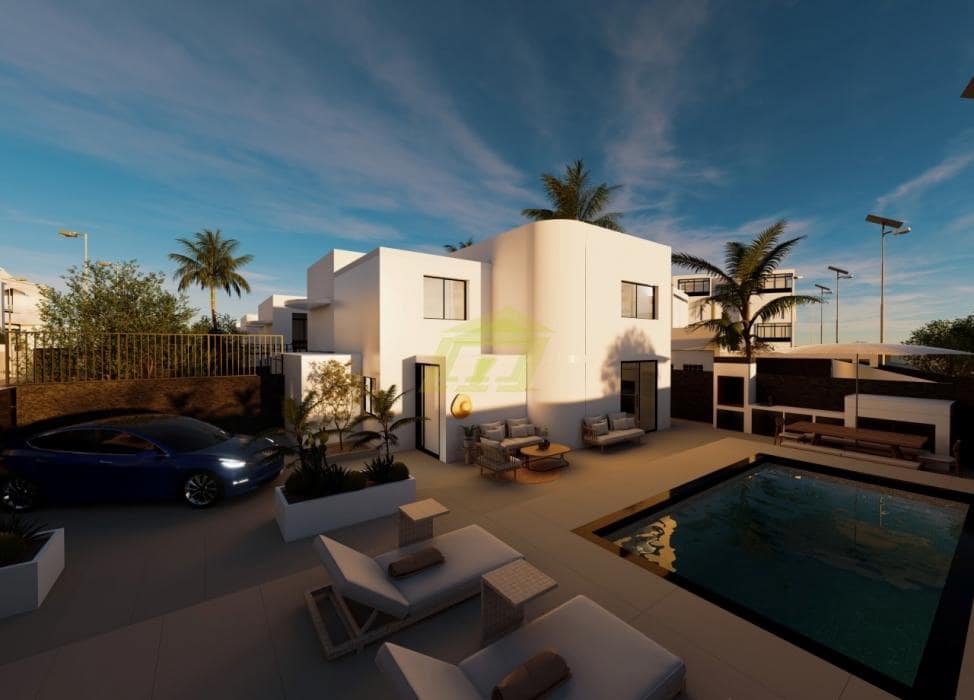 3 Zimmer Villa zu verkaufen in Puerto del Carmen mit Pool Garage - 795.000 € (Ref: 9782943)