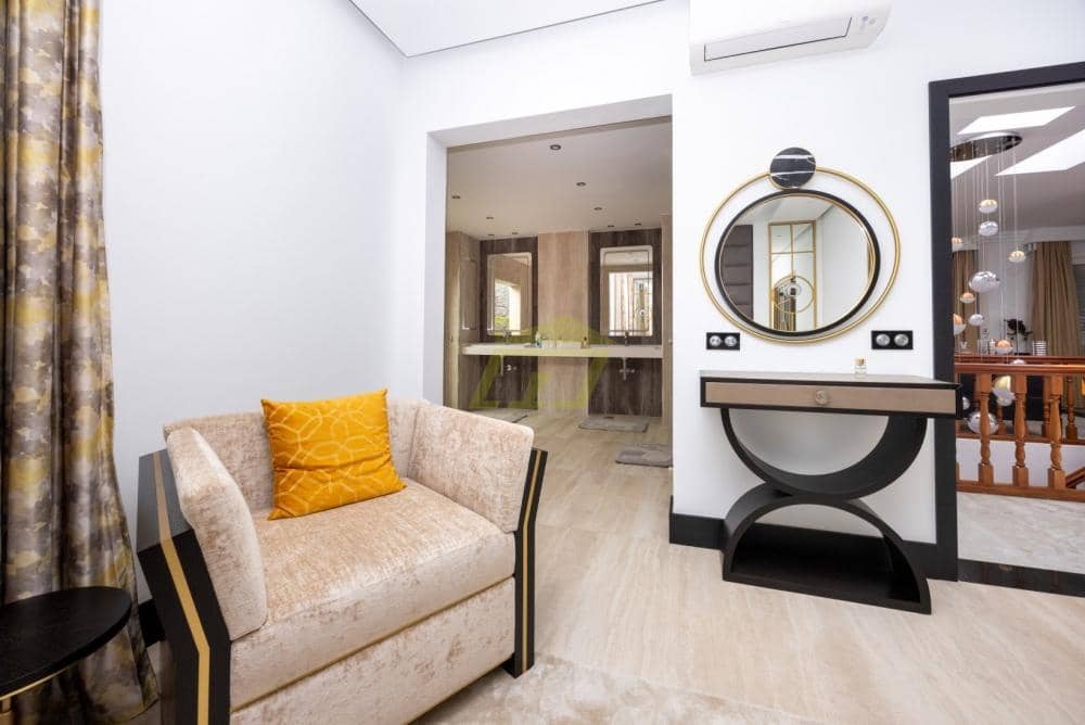 5 soverom Villa til salgs i Puerto Calero med svømmebasseng - € 1 750 000 (Ref: 9782945)