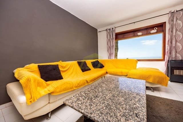 4 soverom Villa til salgs i Guime, San Bartolomé med svømmebasseng garasje - € 545 000 (Ref: 9782946)