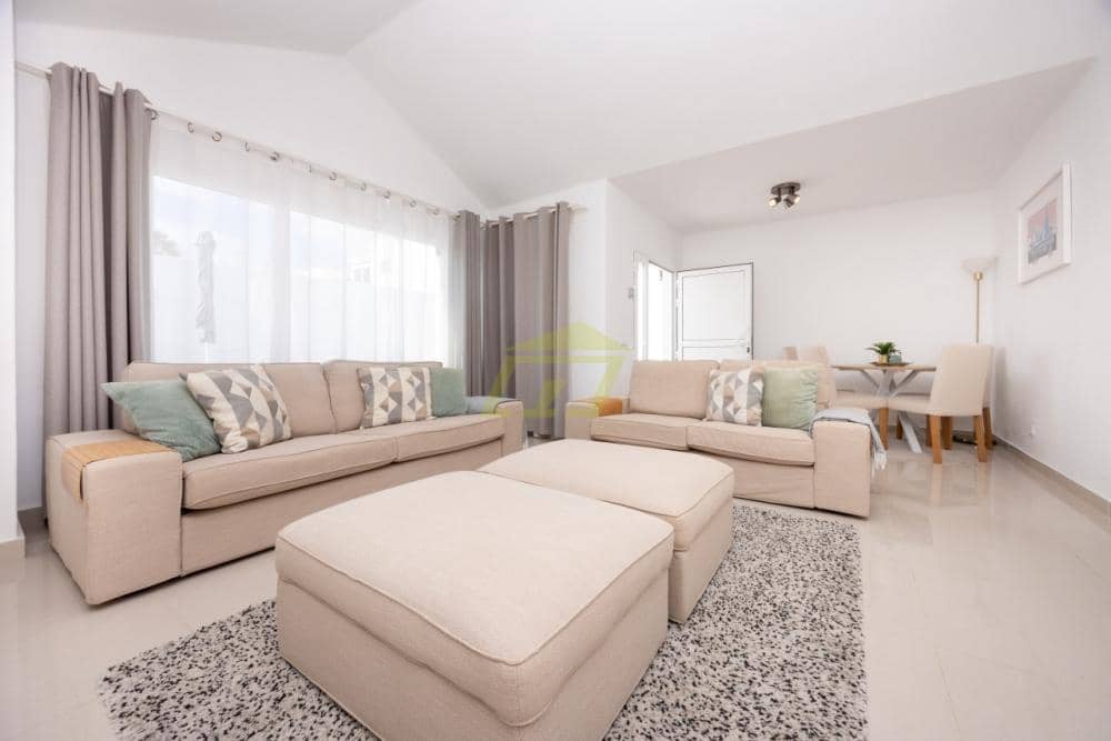 2 bedroom Apartment for sale in Puerto del Carmen - € 495,000 (Ref: 9788118)