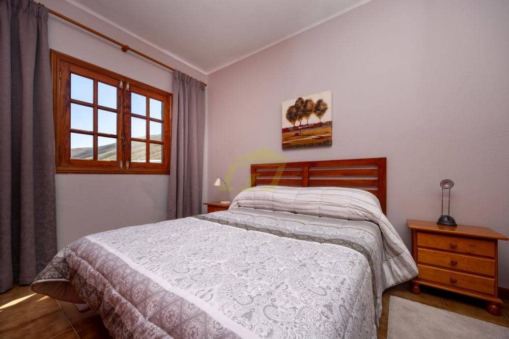 4 makuuhuone Huvila myytävänä paikassa Femes mukana 
autotalli - 765 000 € (Ref: 9790112)