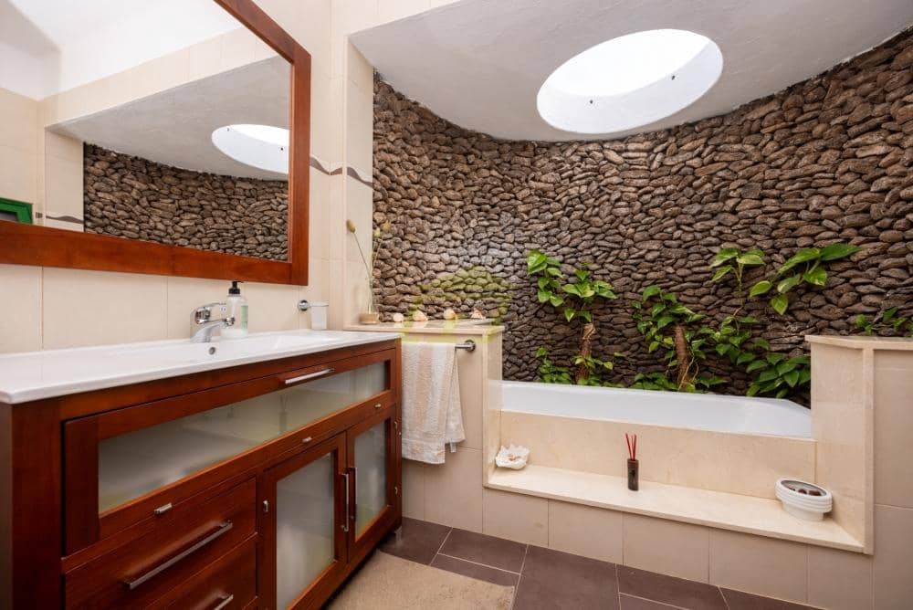 4 makuuhuone Huvila myytävänä paikassa Femes mukana 
autotalli - 765 000 € (Ref: 9790112)