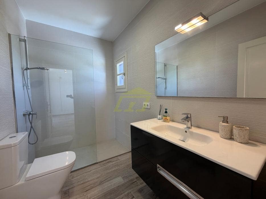 3 chambre Villa/Maison à vendre à Playa Blanca avec piscine - 465 000 € (Ref: 9793966)