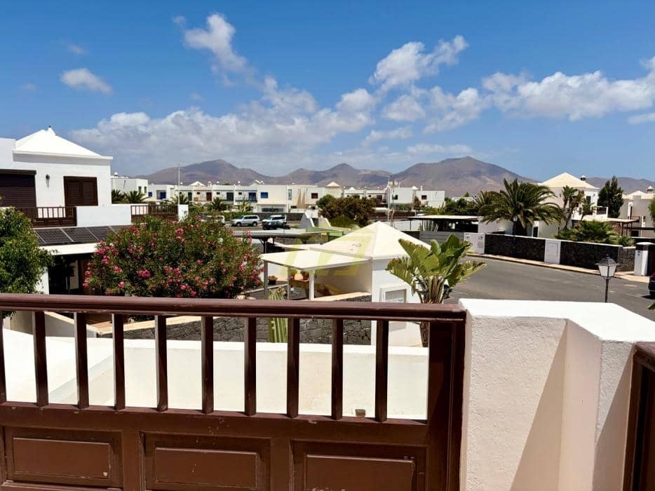 3 chambre Villa/Maison à vendre à Playa Blanca avec piscine - 465 000 € (Ref: 9793966)