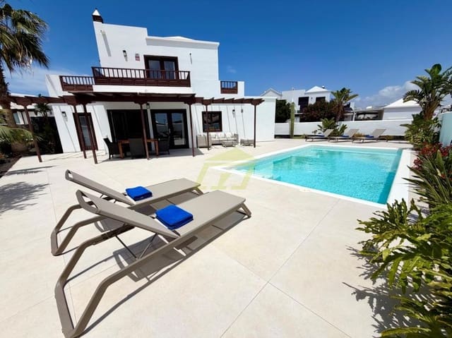 3 chambre Villa/Maison à vendre à Playa Blanca, Yaiza avec piscine - 465 000 € (Ref: 9793966)