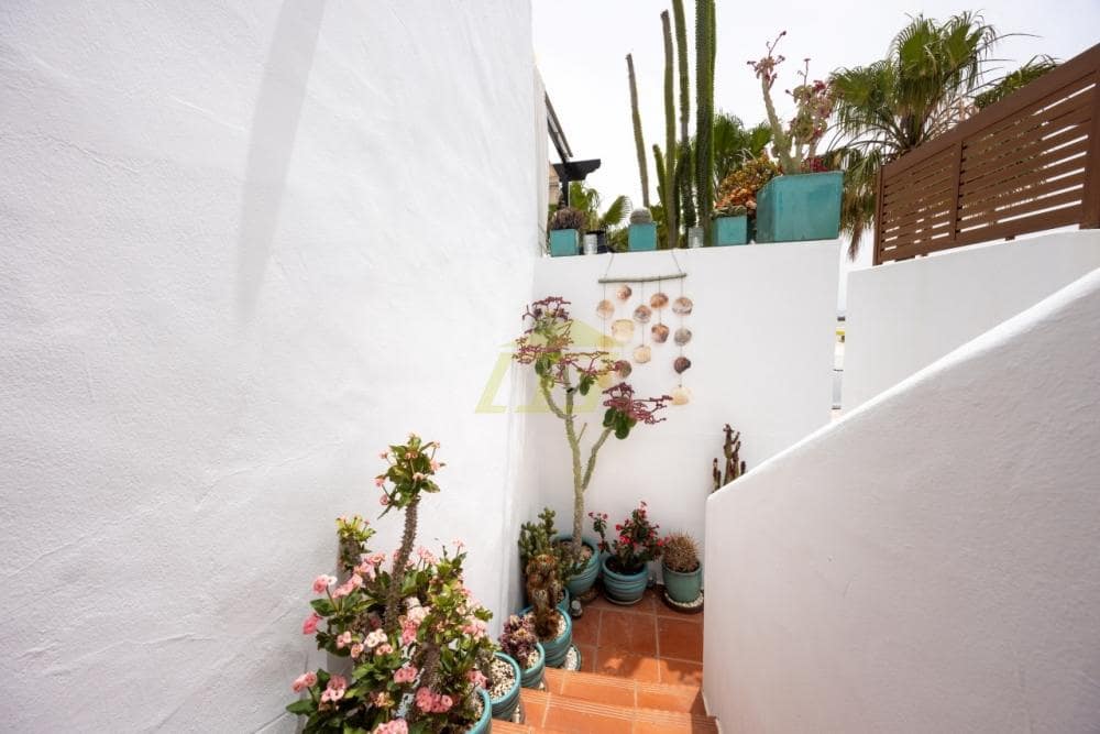 2 camera da letto Appartamento in vendita in Puerto del Carmen con piscina - 325.000 € (Rif: 9796116)