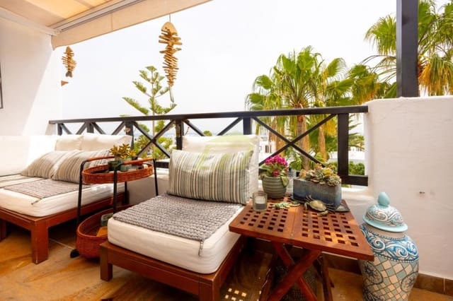 2 sypialnia Apartament na sprzedaż w Puerto del Carmen, Tías z basenem - 325 000 € (Ref: 9796116)