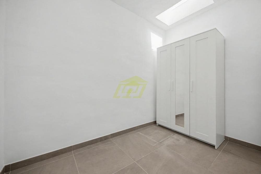 3 sovrum Villa till salu i Puerto del Carmen med garage - 399 000 € (Ref: 9807559)