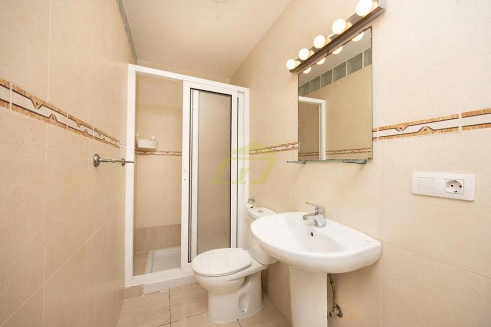 1 makuuhuone Huoneisto myytävänä paikassa Puerto del Carmen - 205 000 € (Ref: 9807560)