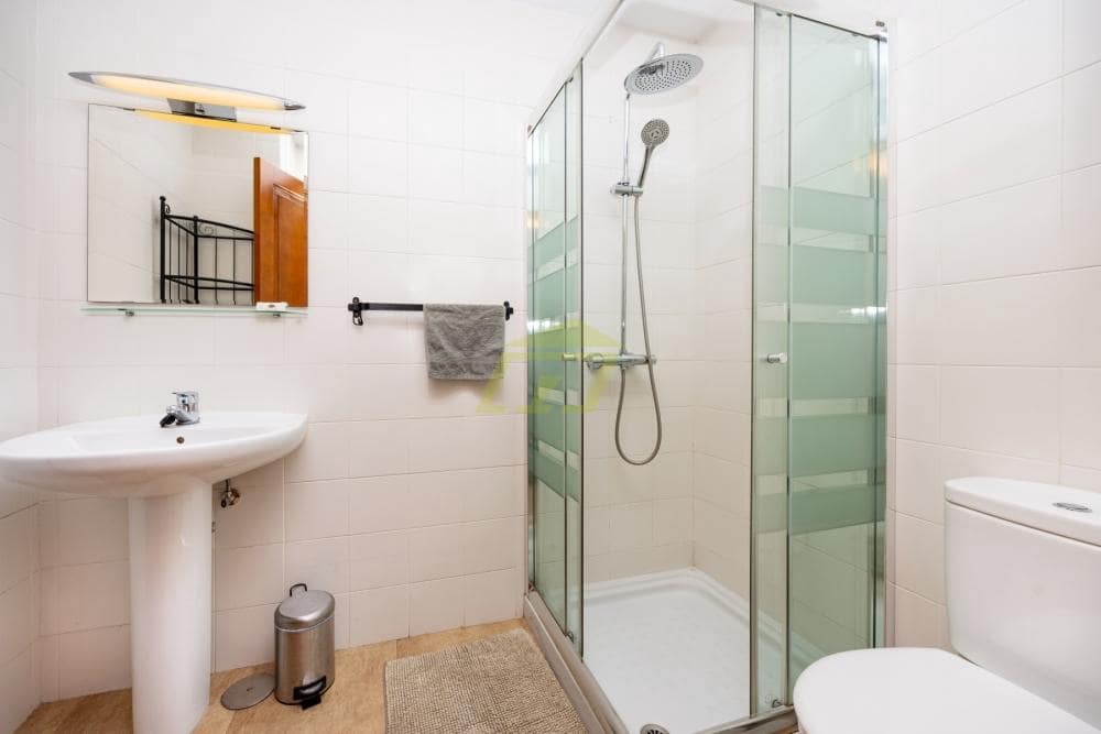 2 soveværelse Lejlighed til salg i Arrecife - € 369.000 (Ref: 9811130)