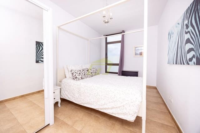 2 soveværelse Lejlighed til salg i Arrecife - € 369.000 (Ref: 9811130)