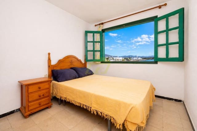 4 Zimmer Apartment zu verkaufen in Playa Blanca, Yaiza - 265.000 € (Ref: 9811131)