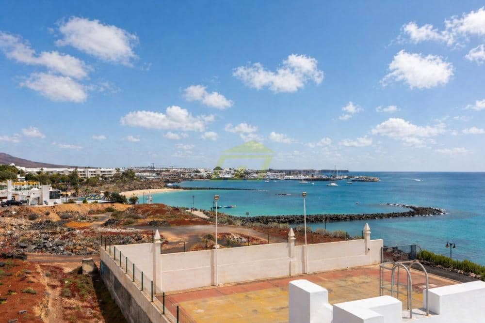 4 Zimmer Apartment zu verkaufen in Playa Blanca - 265.000 € (Ref: 9811131)