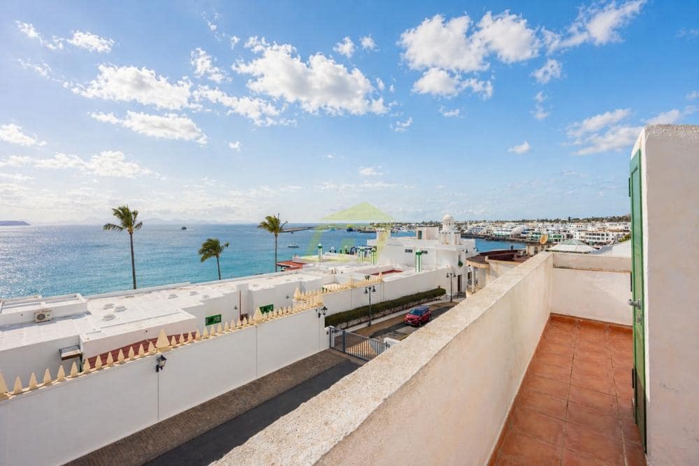 4 Zimmer Apartment zu verkaufen in Playa Blanca - 265.000 € (Ref: 9811131)