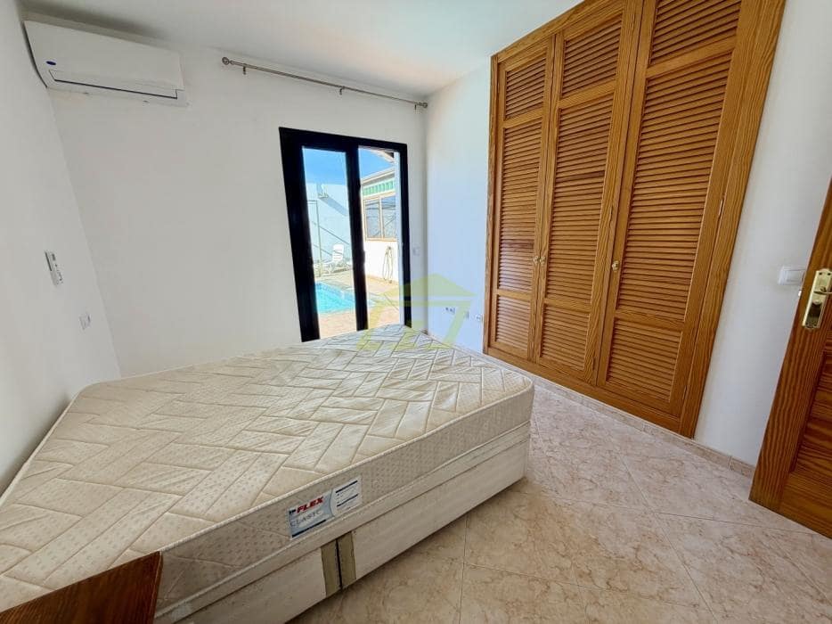 3 Zimmer Villa zu verkaufen in Playa Blanca mit Pool Garage - 440.000 € (Ref: 9819828)