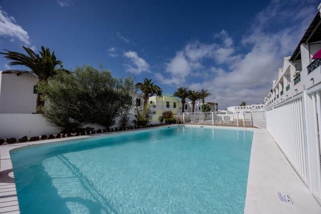 1 soverom Leilighet til salgs i Puerto del Carmen, Tías med svømmebasseng - € 219 000 (Ref: 9819830)