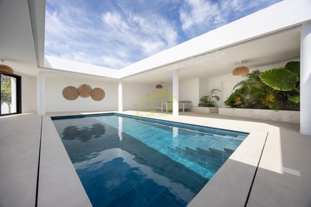 3 bedroom Villa for sale in Guime, San Bartolomé with pool garage - € 795,000 (Ref: 9824600)