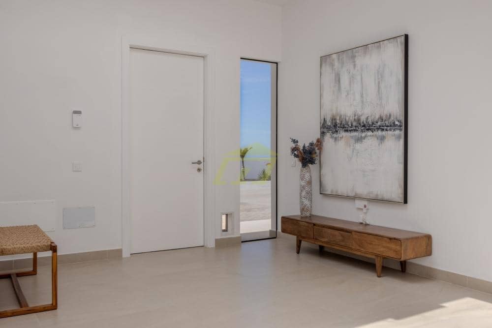 3 bedroom Villa for sale in Guime with pool garage - € 795,000 (Ref: 9824600)